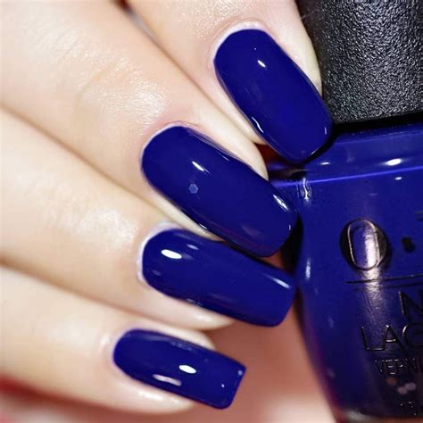 navy blue opi nail polish.